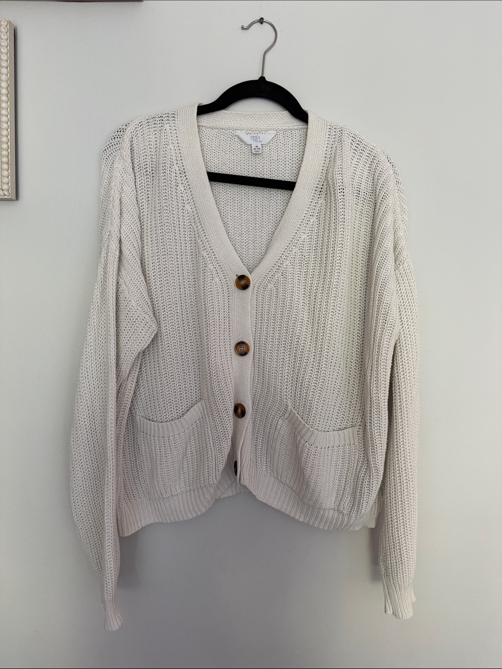 Time and Tru Cream V-Neck Button Cardigan with Pockets